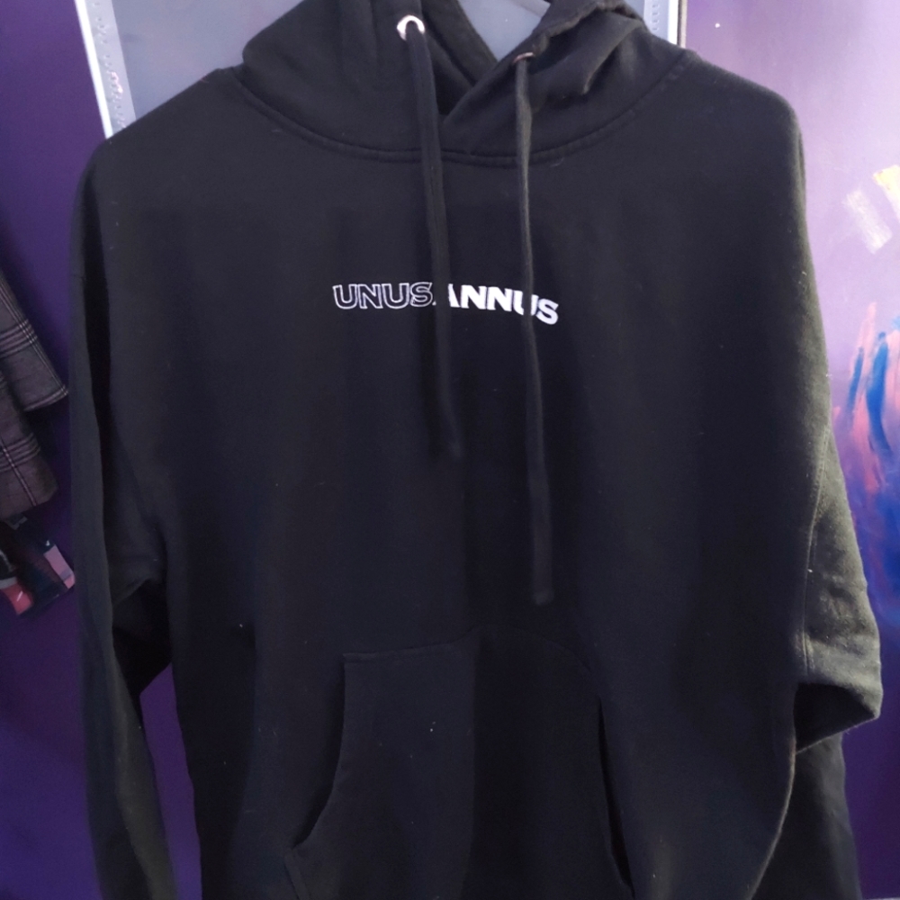 Authentic Original Unus Annus Sweatshirt